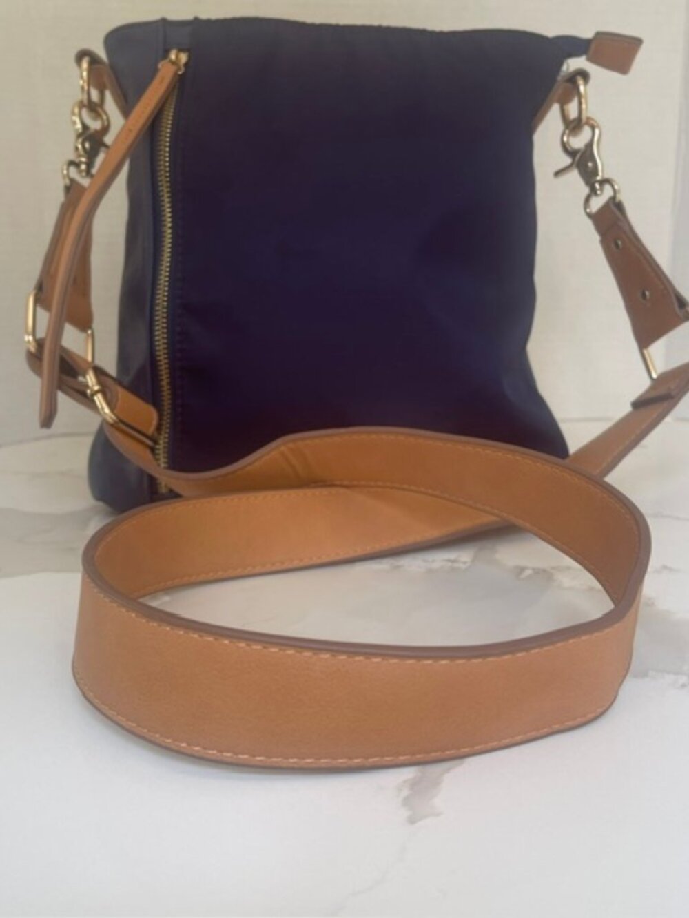 Sondra Roberts Squared Nylon + Polyurethane Crossbody Bag. Navy blue and Tan.